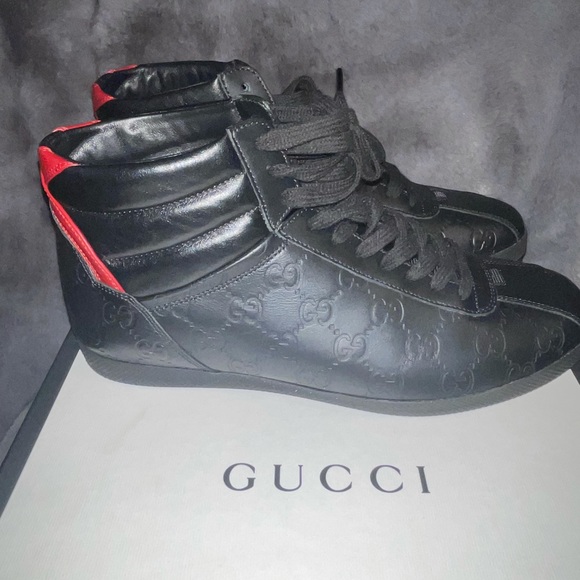 Gucci, black Leather G Sign, High Top Sneaker, Size 7 Men’s / 9.5 Women’s. - Picture 5 of 9